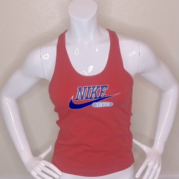 Nike Tops - Tank Top
